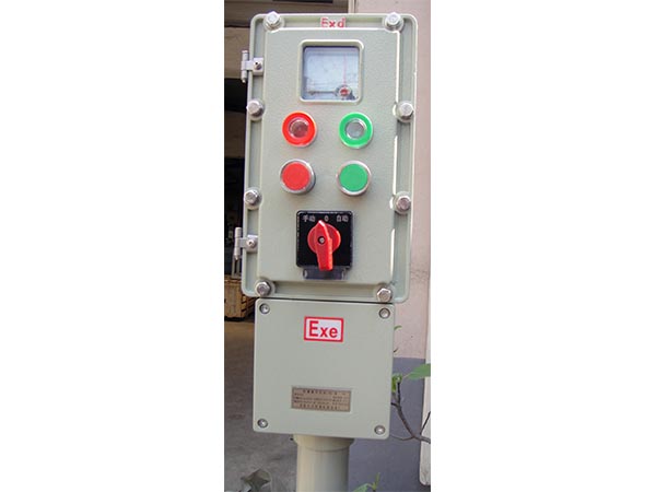 防爆控制箱
