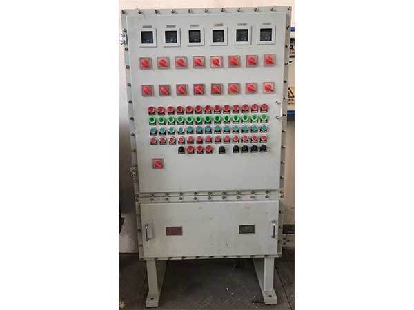 防爆控制箱